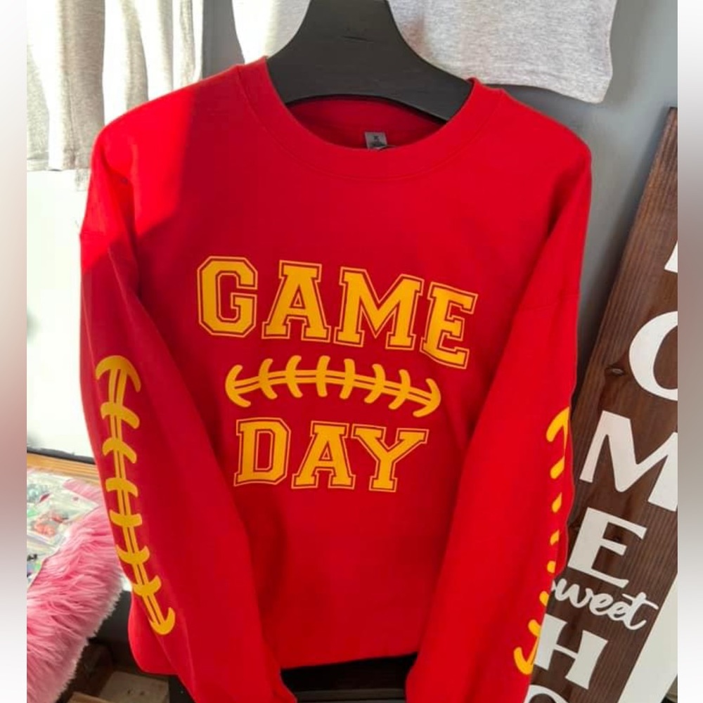 Brand new unisex crewneck sweatshirt Gameday